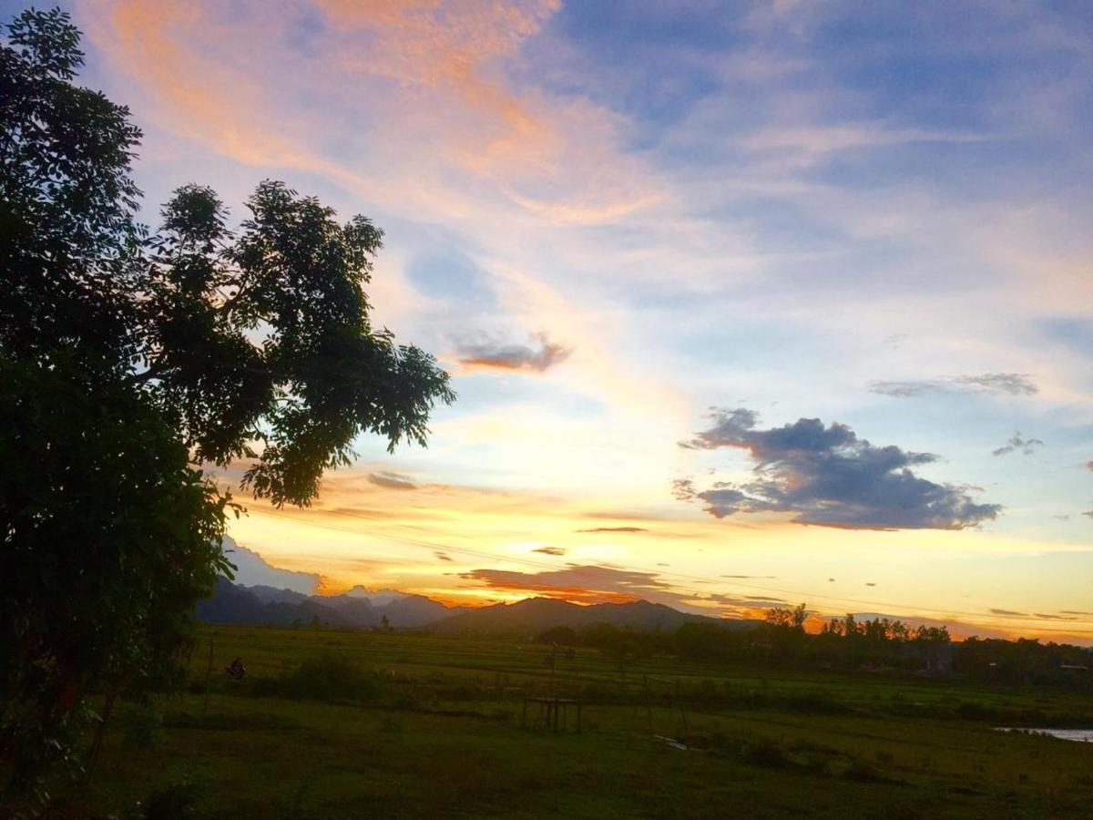 Palafita Bungalow Phong Nha Esterno foto