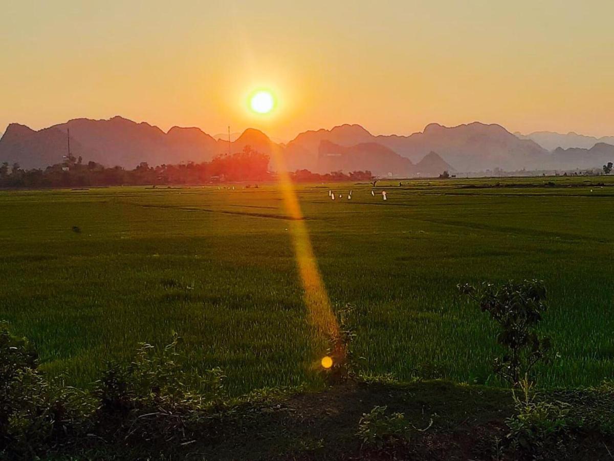 Palafita Bungalow Phong Nha Esterno foto