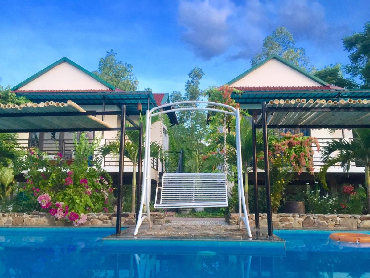 Palafita Bungalow Phong Nha Esterno foto